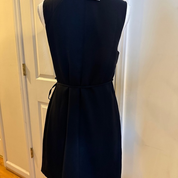 NWT Everly black ruffled wrap dress size medium. - Picture 2 of 8